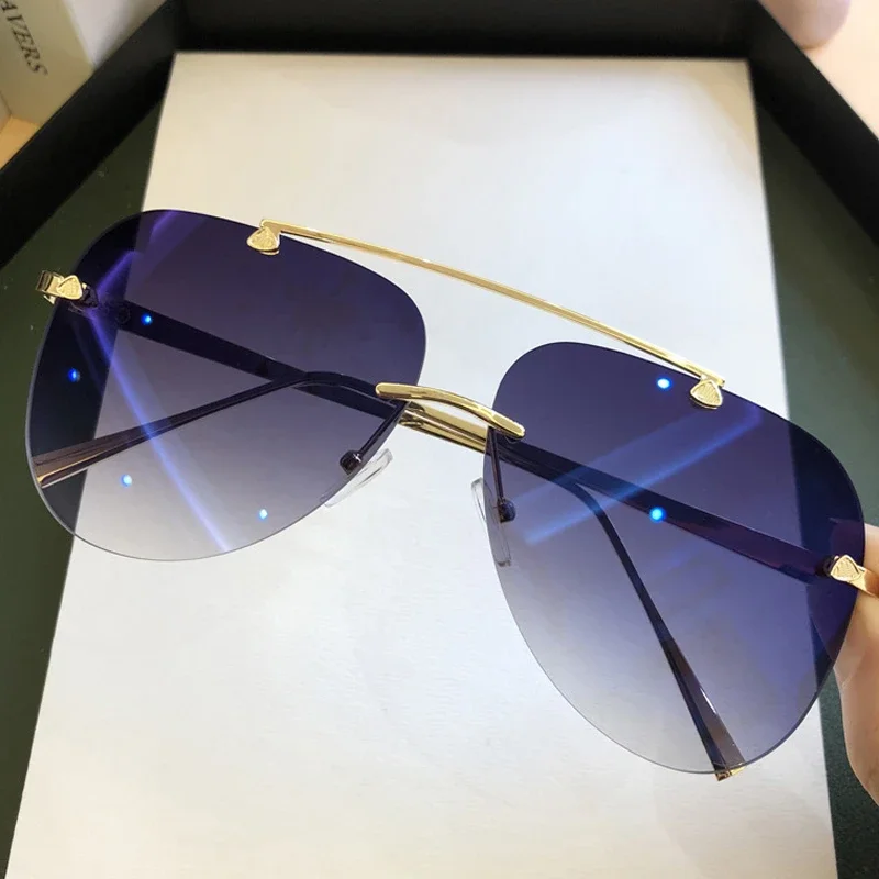 Klasyczne, bezramkowe okulary  – Vintage Fashion Enthusiasts recenzja i cena
